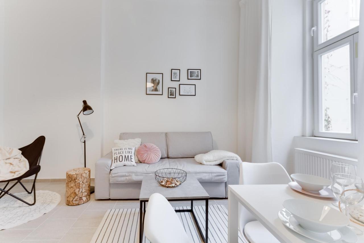 Aparthotel L.i.a S.r.o Prague